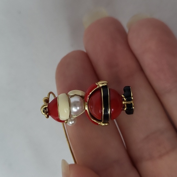 Santa Claus Earrings enamel pearl holiday wear - Picture 6 of 10